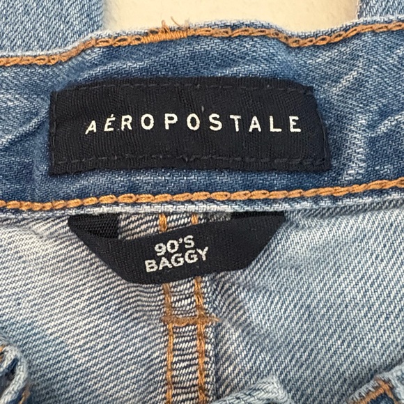 Aeropostale 90s Baggy Distressed Jeans - Picture 10 of 16